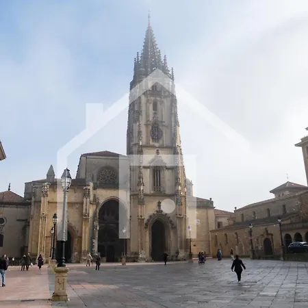 Cimadevilla Apartman *